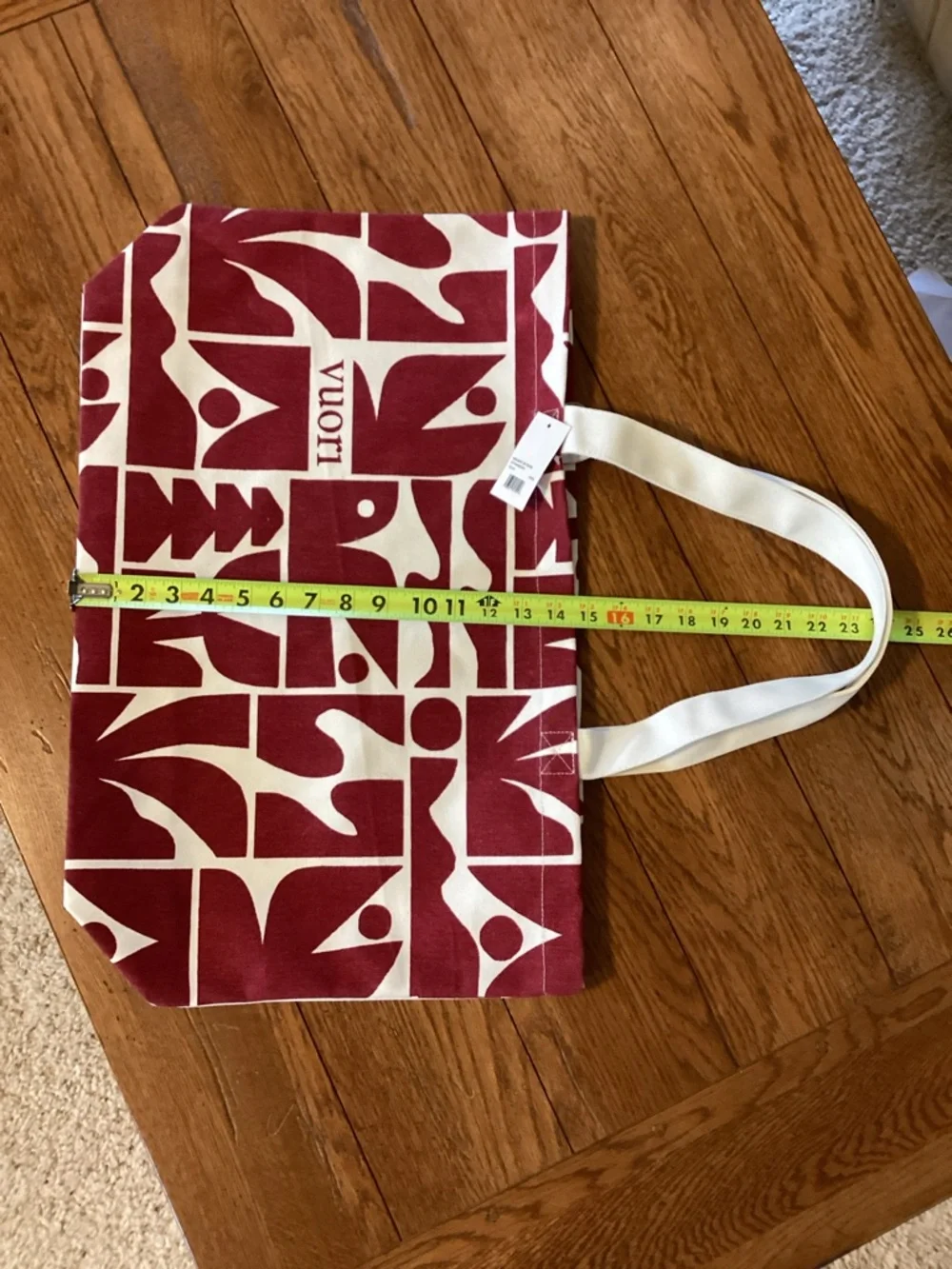 VUORI Limited Edition Holiday 2025 strawberry canvas Tote ❗️NEW❗️
